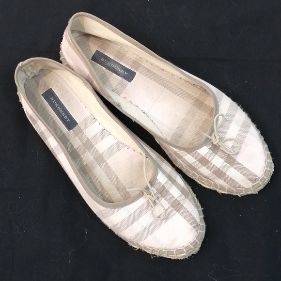 Burberry Shoes - Burberry Pink Nova Check Slip On Flats SZ 38 USA 8